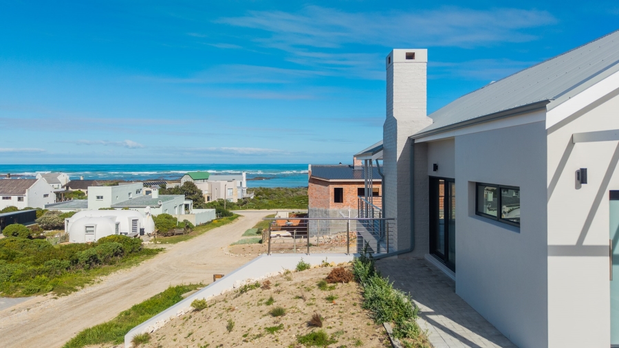 3 Bedroom Property for Sale in Suiderstrand Western Cape
